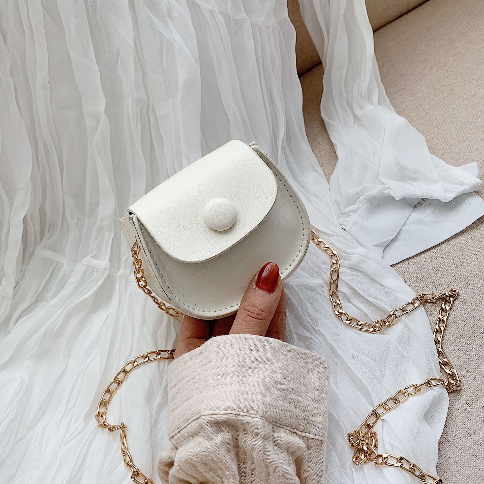 5a76e084194546af98e6d9219235ed69